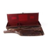Leather gun case with interior fitted for 30 ins barrels, together with leg o' mutton gun case -