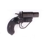 (S1) 1 ins Flare pistol, steel frame, black plastic grips, no. PW472 [Purchasers Please Note: