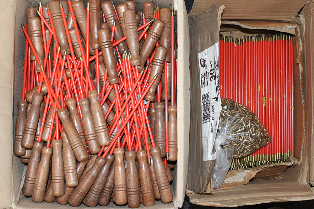 .22 cleaning equipment: approx. 840 cleaning rod extensions; 420 x rod handles; 700 x rod adaptors