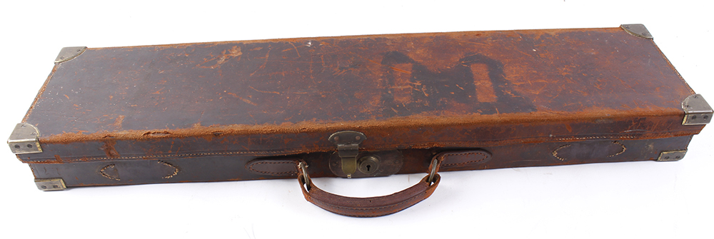 Red leather gun case, brass corners, red baize lined fitted interior, for up to 28 ins barrels - Image 2 of 3