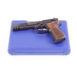.177 Walther CP88 Co2 air pistol, in blue hard plastic case, with instructions and tin of .