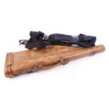 A good leather leg o'mutton gun case for up to 28 ins barrels,