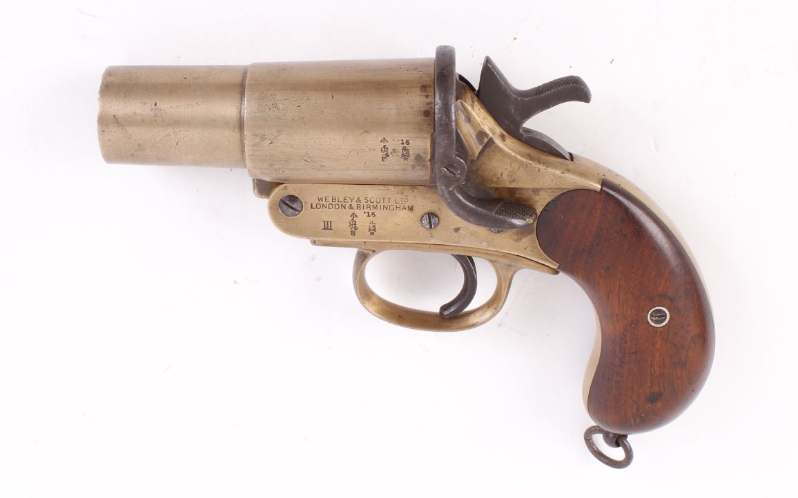 (S2) 4 bore (1 ins) flare pistol by Webley & Scott, brass barrel and frame,