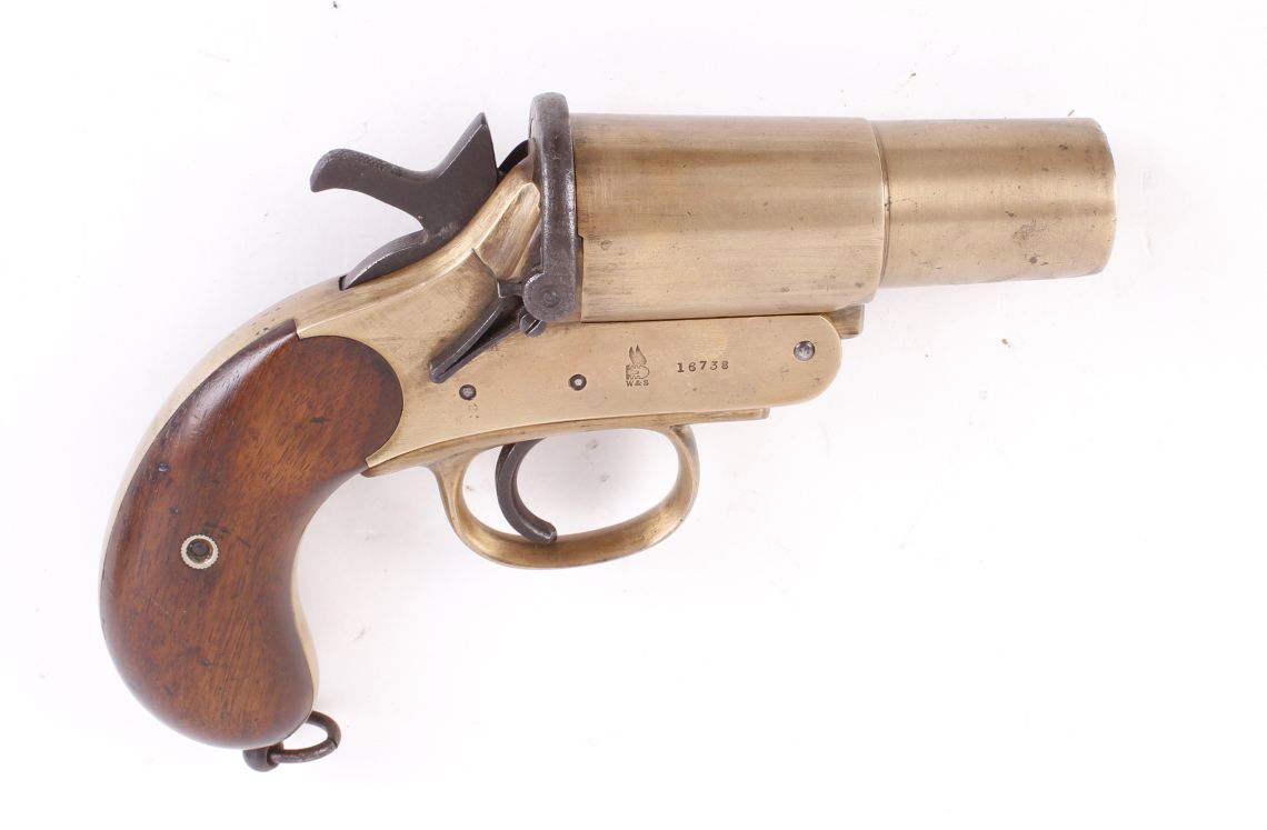 (S2) 4 bore (1 ins) flare pistol by Webley & Scott, brass barrel and frame, - Image 2 of 2