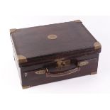 Large leather cartridge magazine with brass corners, 5 internal wooden compartments for approx.