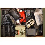 A Tray of 35mm Plastic Compact Cameras, Boots, Fujifilm, Kodak, Panasonic , Minolta Vectis, Miranda,