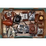A Tray of 35mm and Roll Film Viewfinder Cameras, including Balda Baldixette, Bencini Comet S and