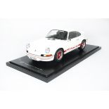 GT Spirit 1:12 Porsche 911 RS 2.7 1973, GT004ZM, in original box and display case, E, box F-G