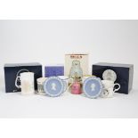 A collection of 20th Century royal memorabilia, including a Crown Staffordshire porcelain bell