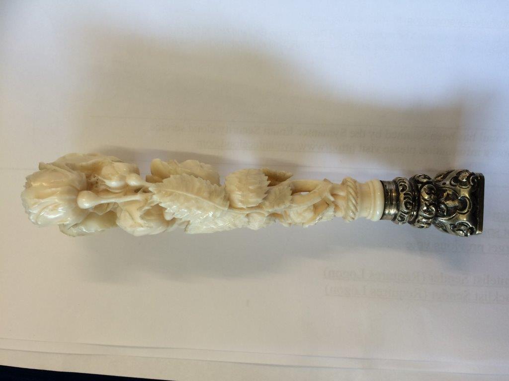 A 19th Century French carved ivory and silver desk seal, the handle carved as a bouquet of roses, - Image 5 of 7