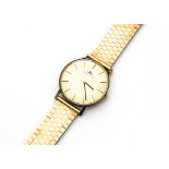 A 1960s Jaeger Le Coultre 9ct gold cased gentleman's wristwatch, 33mm case, gilt satin dial with