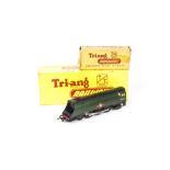 Tri-ang TT Gauge T93 Merchant Navy Class 'Clan Line' Locomotive and Tender, with oil and