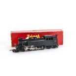 Tri-ang 00 Gauge made in New Zealand black 4-6-4 Tank Locomotive, No 4830, with front and rear non-