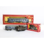 Tri-ang 00 Gauge Wagon Lits Coaches and Fourgons, R625 Continental Wagon Lits Sleeping Car, in