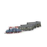Roco HO Gauge Commemorative DB Train Pack, a cased 43031 set celebrating 40 years of the DB,