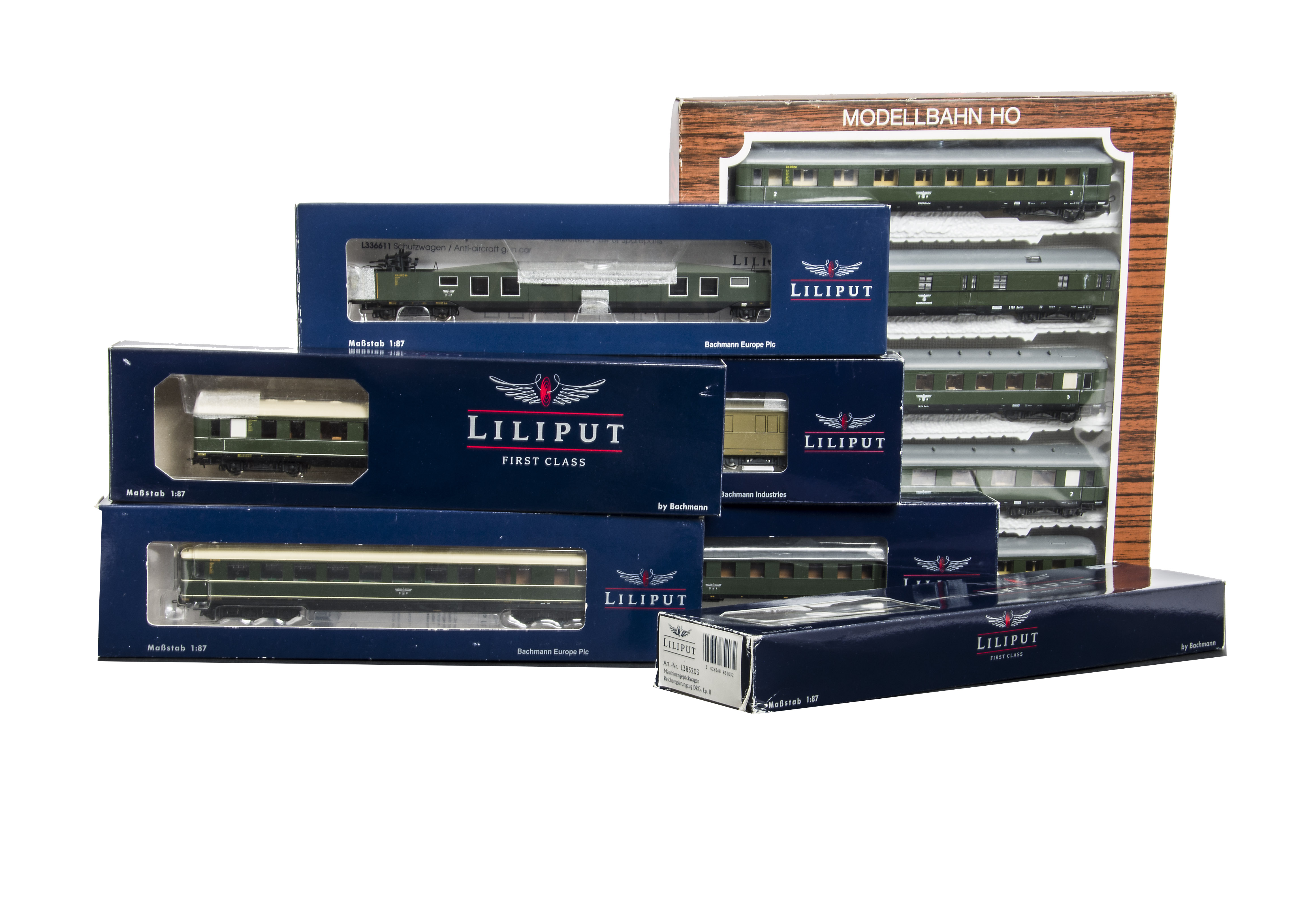 Liliput HO WWII era German Military Rolling Stock and Coaches, boxed group comprising liliput 832,