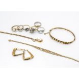 A collection of gold jewellery, including a 14ct gold diamond set cluster ring, (two vacant
