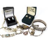 A quantity of silver jewellery and organic jewels, including a silver and filigree necklace, a