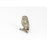 A modern silver filled figure of an owl, marked 925, 6.5cm