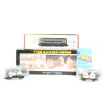 N Gauge Diesel Locomotives and Goods Wagons, a boxed 22 0211 BR D5518 locomotive and two unboxed