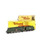 Tri-ang TT Gauge T93 Merchant Navy Class 'Clan Line' Locomotive and Tender, with instructions,