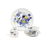 A 20th Century Spode 'Blue Bird' pattern part dinner and tea service, incuding 6 dinner plates, 27