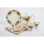 A Royal Albert 'Old Country Roses' pattern part tea and dinner service, conprising three tea and