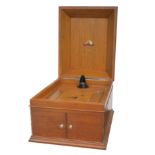 A table grand gramophone case, HMV Model VIa (TCO) (lacking mechanical parts, case in good