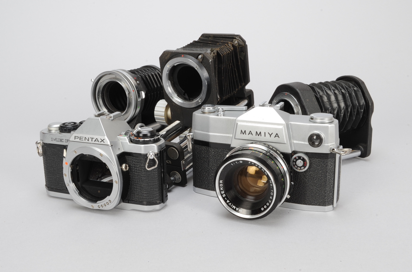 Camera Related Items, including a Mamiya Prismat CPH, with 48mm f/1.9 lens, Pentax MEF body,a