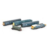 Bachmann Lima and Hornby 00 Gauge Diesel Locomotives and DMU, comprising Bachmann 0-6-0DS no 08