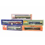 Lima Rivarossi and Roco H0 Gauge DB Main line Passenger Coaches, red and cream Speisewagen and two