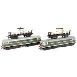 Tri-ang TT Gauge BR green AIA AIA Diesel Locomotives and Murgatroyd Tank wagons, two D5501 Diesel