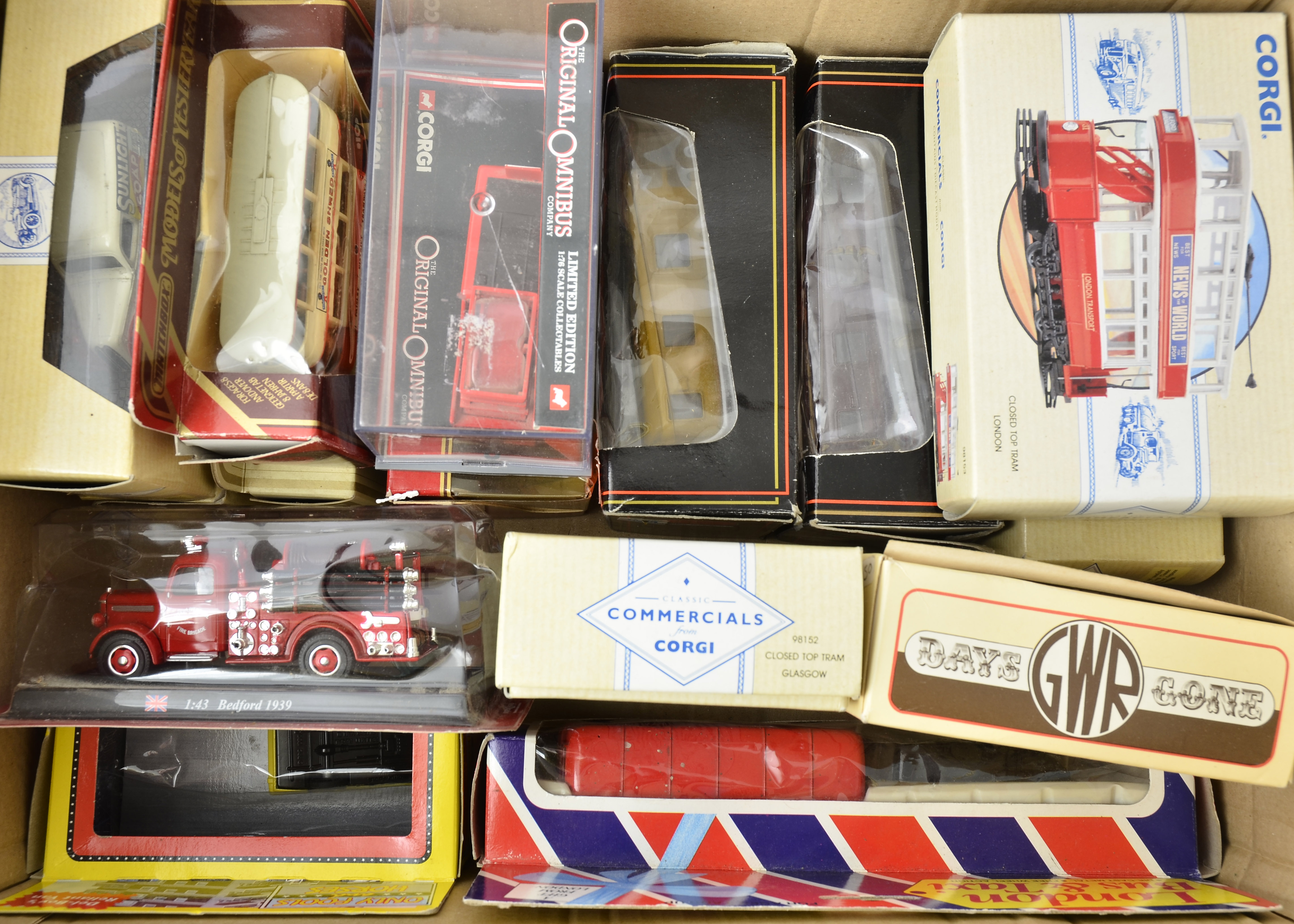 Boxed Modern Diecast Vehicles, 1:43 and similar scale mostly vintage commercial and private - Image 2 of 5