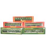 Hornby (Margate) and Replica 00 Gauge BR and SR Coaches, Hornby R486 and R487 SR malachite Composite