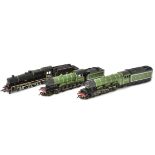 Three Unboxed 00 Gauge Locomotives and Tenders, comprising Hornby (China) tender-drive Flying