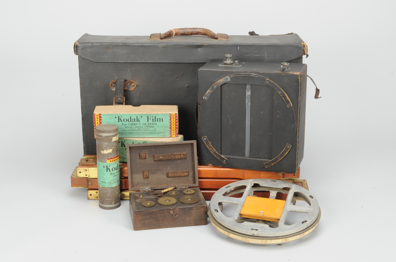 A Folmer & Schwing Division Eastman Kodak Co Cirkut Camera Attachment, with boxed five gear set,