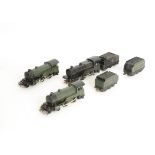 Trix OO Gauge DC 4-4-0 Locomotives and Tenders, comprising two BR green 'Hunt' class 'Pytchley' with