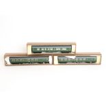 An Unboxed Incomplete Bachmann OO Gauge BR (S) Electric Multiple Unit, from 4-VEP unit 7141 with