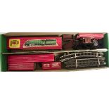 Hornby Dublo 00 Gauge 2-Rail Locomotive and Accessories, 2211 BR green 60030 'Golden Fleece' with