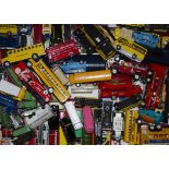 Diecast and Plastic Buses, a large collection of unboxed mostly modern diecast and plastic buses