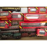 1980s Hornby 00 Gauge Turntable Set Locomotives Rolling Stock and Accessories, unboxed LMS maroon