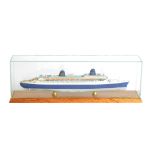 Classic Ship Collection Model, CSC 023 'Norway', presented in plastic and wood display case, in