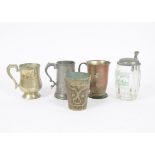 An early 20th Century double handled silver plated tankard by Elkington & Co, height 17 cm, together