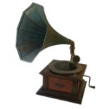 Horn gramophone, with Pathé Concert soundbox with stylus, and blue flower horn; and fifteen 8¼-