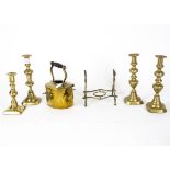 A brass kettle, together with a quantity of vintage brassware, including candlestick holders (10+)