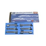 Roundhouse N Gauge 10-909 TGV Train Pack, comprising 6-Car unit, in original box, E, box VG