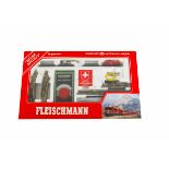 Fleischmann N Gauge 9390 CH Piccolo Diesel Goods Train Set, comprising Sersa red Diesel Gretu,