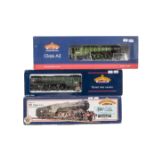 Bachmann 00 Gauge BR Steam Locomotives and Tenders, 31-552 green Class V2 60964 'Durham Light