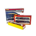 Hornby 00 Gauge GNER Train Pack Locomotive and Coaches, R2197 GNER 'The White Rose' Train pack
