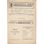 HUDDERSFIELD TOWN V MANCHESTER UNITED 1950 Programme for the League match at Huddersfield 25/3/1950,